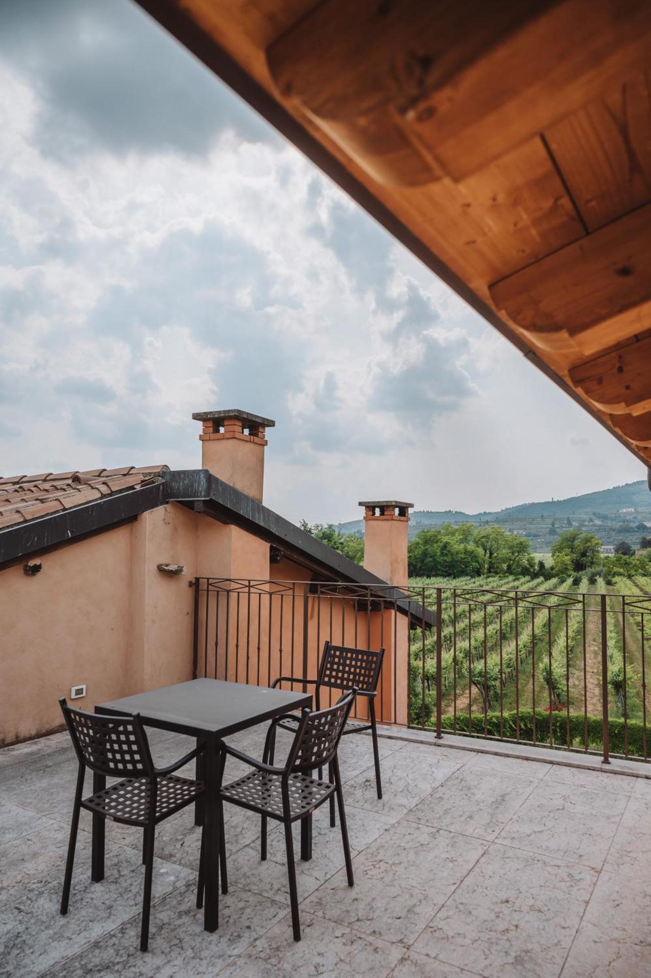 Agriturismo Valentina Cubi Fumane Exteriör bild